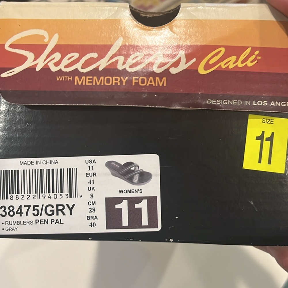 Sketchers Rumbler Gray Fabric Wedge Sandal 11 - Picture 4 of 4